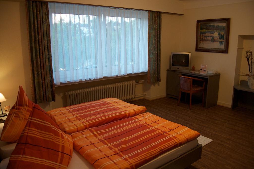 Auberge Du Chateau Stadtbredimus Rum bild