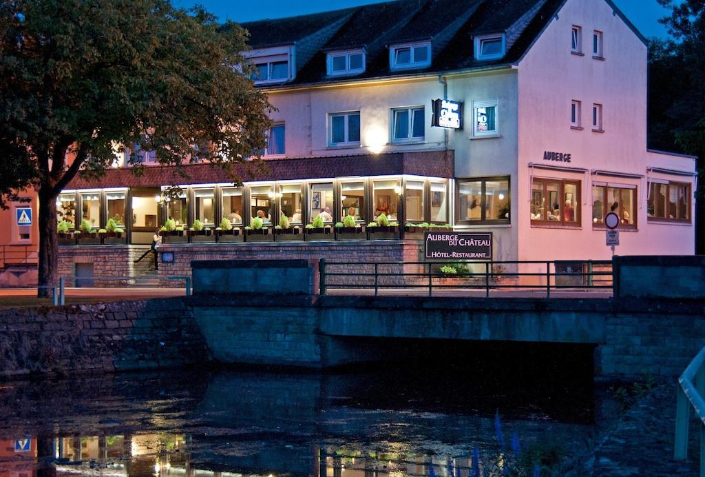 Auberge Du Chateau Stadtbredimus Exteriör bild